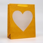 Пакет голография с окном "Сердце", "Золотой", M 32 х 25,5 х 11 см - фото 321787358