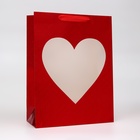 Пакет голография с окном "Сердце", "Красный",  L 40 х 30 х 13 см - фото 321787384