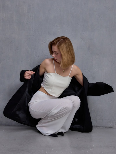 Брюки женские палаццо из шифона MINAKU: Casual Collection, белые, размер 50