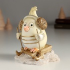 Фигурка полистоун «Птенчик с хохолком, в наушниках», 9×8×11 см - фото 50218588