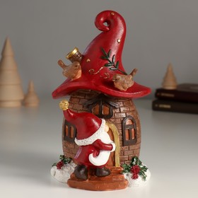 Сувенир полистоун "Сказочный домик Деда Мороза" 11х10,5х17,5 см