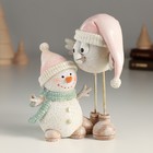 Сувенир полистоун "Снеговичок с птичкой на высоких ножках" 11х7,5х13 см - фото 321810504