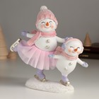 Сувенир полистоун "Счастливые снеговички на коньках" 17х6х18 см - фото 321810516