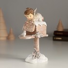 Сувенир полистоун "Любопытный ангелочек на почтовом ящике" 8,5х5х13 см - фото 307161714