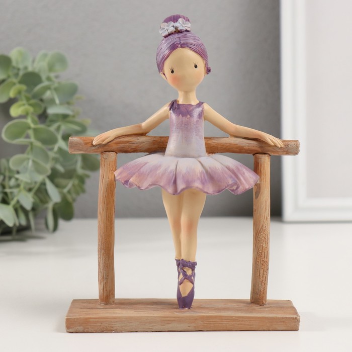Сувенир полистоун "Маленькая балерина за станком" фиолетовый 12,5х7х16,5 см - Фото 1