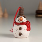 Сувенир керамика подвеска "Снеговичок в цилиндре и шарфике" 3,9х4х6,9 см - фото 307162027