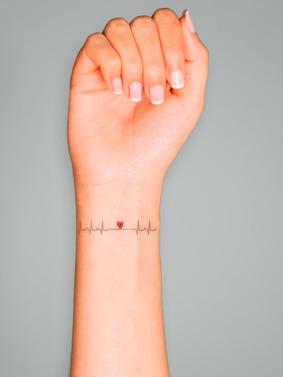 Татуировка на тело чёрно-красная "Браслет. Сердцебиение" 20х3 см