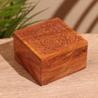 Шкатулка резная, 10×10×6 см, дерево шишам - Фото 1