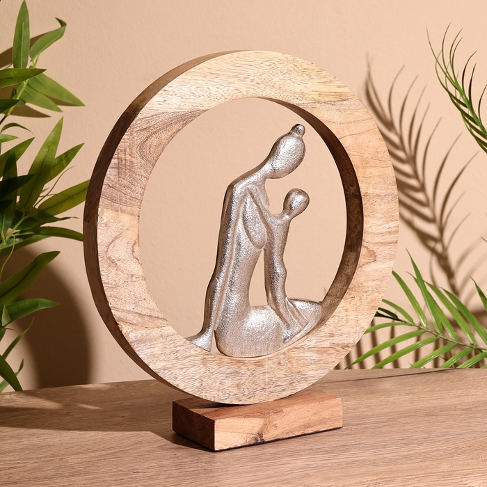 Сувенир интерьерный в деревянном кольце «Мама», 30×8×33 см - Фото 1