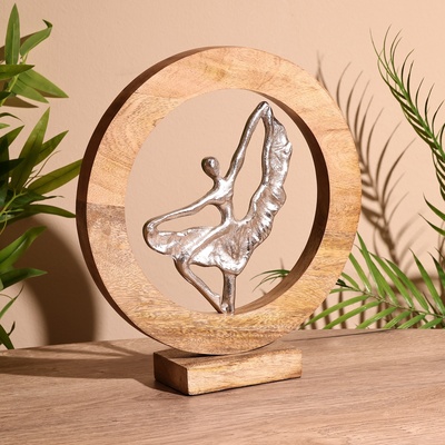 Сувенир интерьерный в деревянном кольце «Танцовщица», 30×8×33 см