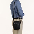 Сумка мужская на молнии, цвет чёрный 10459483