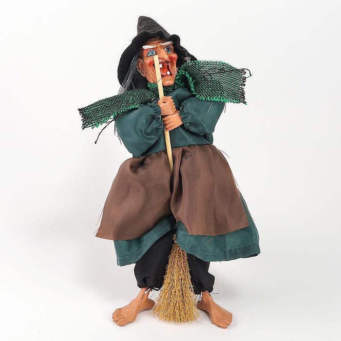 УЦЕНКА Декор на Хэллоуин «Баба-Яга», музыкальная, 30 см, МИКС - Фото 1