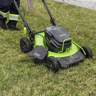 Газонокосилка аккумуляторная Greenworks GC82LM51SP2K2, 82 В, 51 см, 60 л, мульчирование