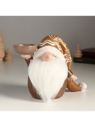 Подсвечник на 1 свечу «Фигурка: Дед Мороз в золотом колпаке с узорами», полистоун, 18×9.5×13 см - Фото 2