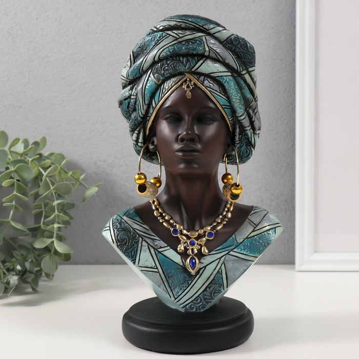 

Сувенир полистоун бюст "Африканка в голубом тюрбане с узорами" 15х12х26,5 см