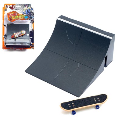 УЦЕНКА Пальчиковый скейтборд с рампой «Скейт-парк», МИКС