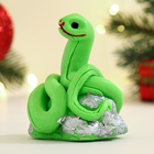 Фигурное мыло "Змейка на камне" зеленое, 80г - Фото 1