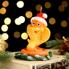 Свеча декоративная «Змея в новогодней шапке», 5×6.5×7.5 см - Фото 7