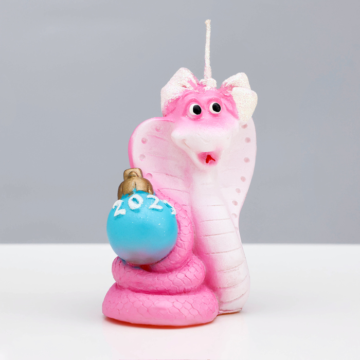 Свеча декоративная «Змея с шаром 2025» - Фото 1