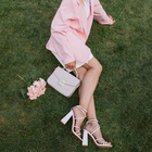 Сумка женская мессенджер TEXTURA на клапане, 23×6×17 см, бежевая - Фото 2