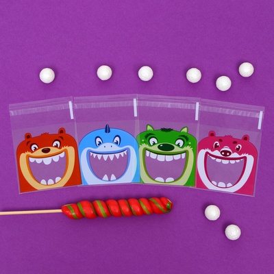 Пакет БОПП подарочный с липкой лентой, «Праздничное ассорти», 10×10+3 см