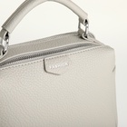 Сумка женская на молнии, серая - Фото 6