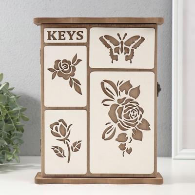 Ключница настенная «Розы и бабочка», дерево, 6 крючков, 6.2×19.5×25.2 см