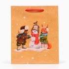 Пакет подарочный новогодний ламинированный «Зверята у снеговичка», 18×22.3×10 см - Фото 2