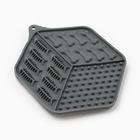 Лизательный коврик - миска для медленного кормления, серый, 18.5 см × 16 см - Фото 3