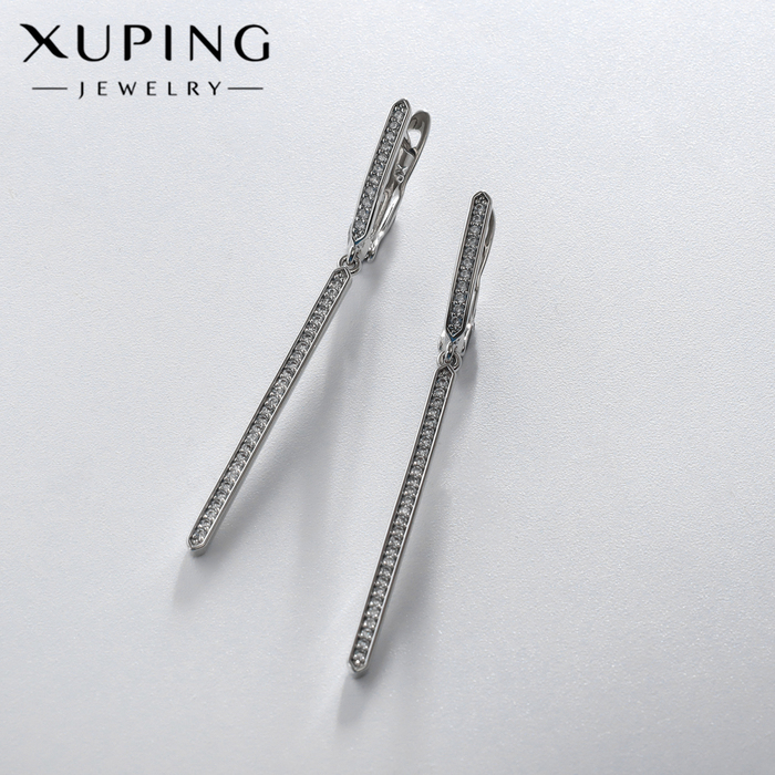 

Серьги со стразами XUPING гордость, цвет белый в серебре