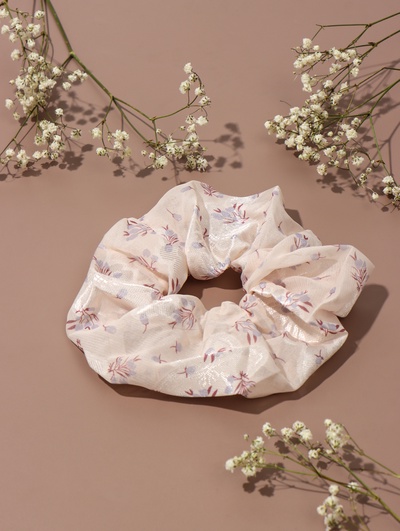 Резинка для волос QF «Орбита», цветочный стиль, 13 см, светло-розовая