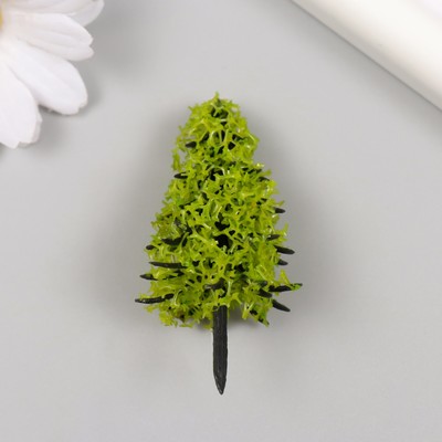 Искусственное растение для творчества пластик "Ель" светло-зелёная 6 см