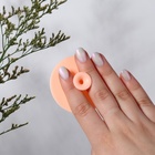 Щётка для умывания «Круг», силиконовая, на присоске, d=5.5 см, бежевая - Фото 3