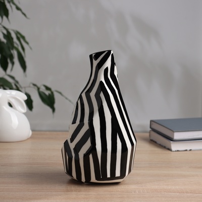 Ваза для цветов «Пикассо», ручная роспись, галочки, 26×11.5 см, керамика, чёрно-белая