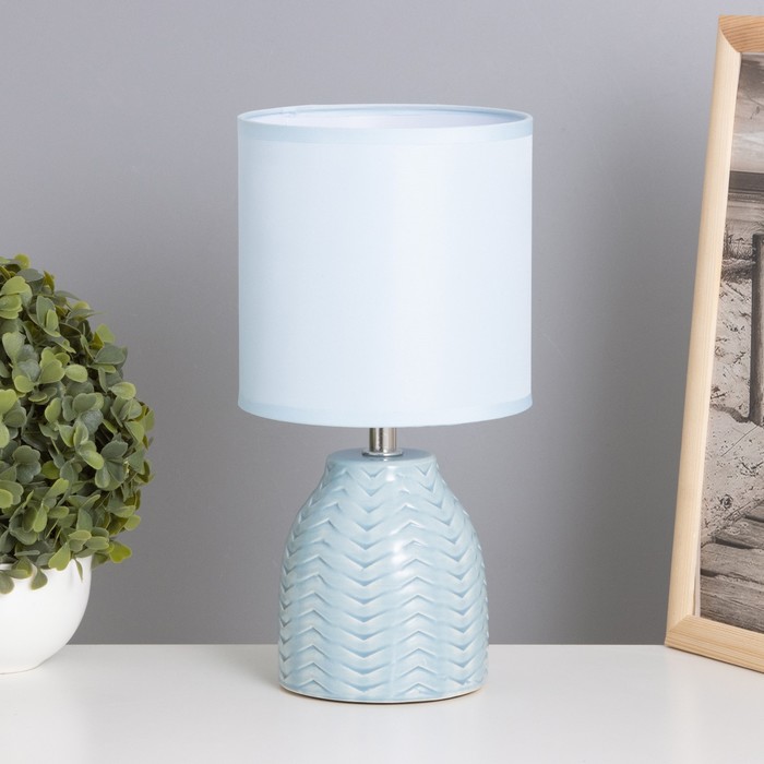 

Лампа настольная "Квиллен" 1х40Вт Е14 голубой 13х13х25см
