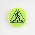 Светоотражающий значок «Пешеходный переход», d=3 см, жёлтый - Фото 3