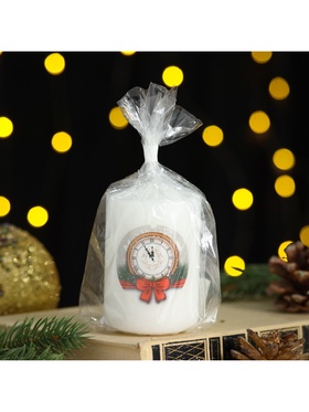 Свеча столбик с рисунком «Новогодние мотивы. Часы», 50×80 мм