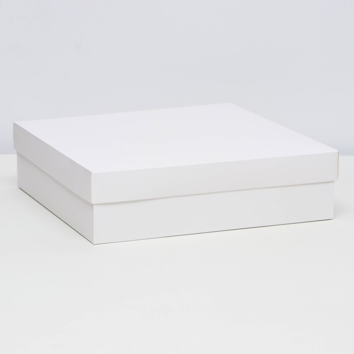 Коробка подарочная складная, упаковка, крышка-дно, белая, 30×30×8 см - Фото 1