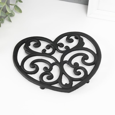 Фигурка чугун, подставка под горячее «Ажурное сердце», 16×17×1.5 см