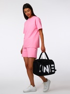 Сумка спортивная на молнии TEXTURA, с подкладкой, длинный ремень, маленький размер, с акцентным принтом, чёрная - Фото 2