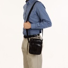 Сумка кросс-боди мужская на молнии, 3 наружных кармана, 21.5×10×17 см, коричневая - Фото 2