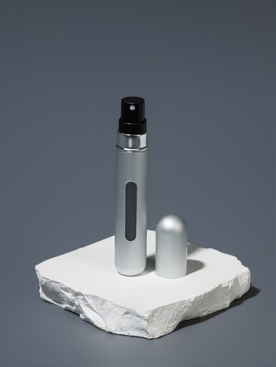 Атомайзер для парфюма, с распылителем, 10 мл, цвет серебристый