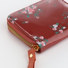 Кошелёк женский на молнии с ремешком, лакированный, коричневый - Фото 3