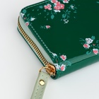 Кошелёк женский на молнии с ремешком, лакированный, зелёный - Фото 3