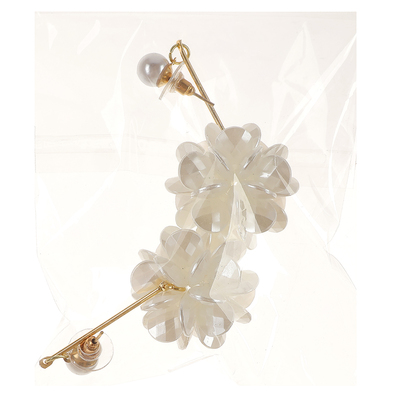 Серьги висячие, белые