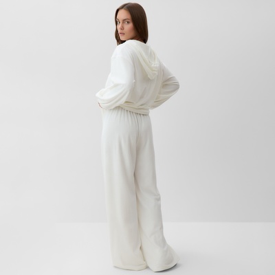 Костюм женский (толстовка, брюки) KAFTAN Plushy, размер 48-50, белый