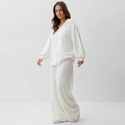 Костюм женский (толстовка, брюки) KAFTAN Plushy, размер 52-54, белый