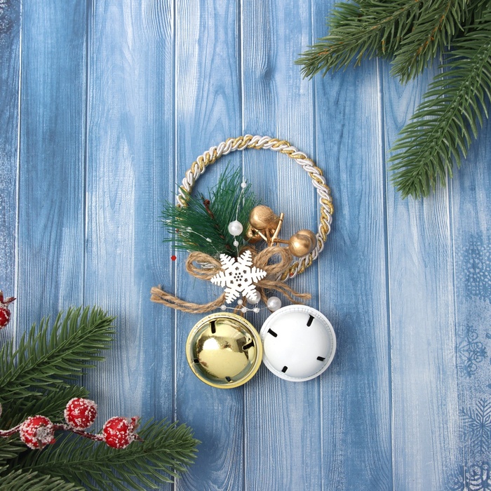 Украшение ёлочное «Зимнее волшебство. Настроение», новогоднее, 13×8 см, в виде венка - Фото 1