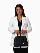 Сумка женская тоут TEXTURA на молнии, 29×11×23 см, однотонная, чёрная - Фото 17