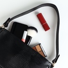 Сумка женская багет на молнии, 27×5×13 см, однотонная, чёрная - Фото 4